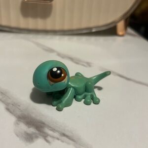 Littlest Pet Shop #111 Gecko, LPS, LPS collectible 5/$25
